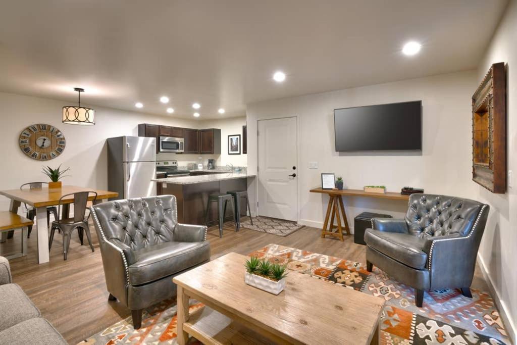 5D New Redcliff Condo, Pool & Hot Tub โมอาบ ภายนอก รูปภาพ